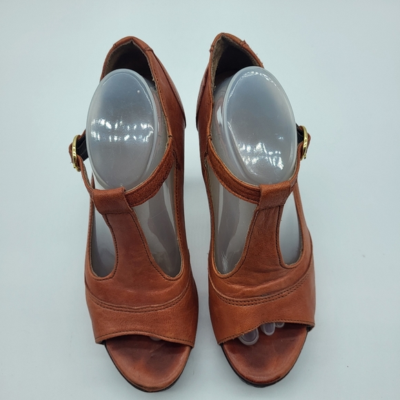 La Fee Maraboutee brown peep toe t-strap platform high heel Size 36 - Picture 2 of 14